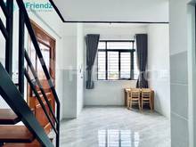 Hình ảnh Duplex cửa sổ mặt tiền cách quận 4 5p chạy xe