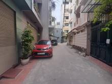 Hình ảnh Bán nhà phân lô ô tô đỗ cửa view hồ Dương Văn Bé Hai Bà Trưng 5.6tỷ