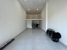 Hình ảnh Cho Thuê Mặt Bằng 80m2 Trống Có Gác Đường Lê Thước_Thảo Điền