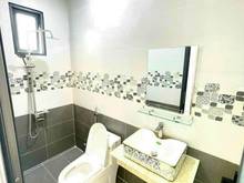 Hình ảnh Bán nhà lầu 3PN KP 3 P.Tam Hoà  gần giáo sứ Trinh Vương ,hẻm oto SHR.