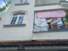 Hình ảnh Hẻm xe hơi liền kế chợ Phạm Văn Hai, 5 tầng BTCT, nhà đẹp