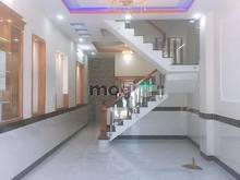Hình ảnh Bán nhà HXT tránh, thẳng trục Nguyên Hồng P.1 GV, 4 tầng giá 5.8 tỷ.
