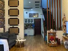 Hình ảnh Bán nhà Trệt lầu đường Ngô Chí Quốc 4x14 hẻm xe hơi 5m full nội thất
