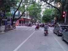 Hình ảnh Bán nhà mặt phố Huế, DT: 85, Giá: 52,5 tỷ