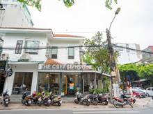 Hình ảnh Cho thuê nhà mặt phố , nhà kiểu biệt thự, mặt tiền lô góc 20m , cafe .