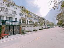 Hình ảnh Bán shophouse đườn trục chính kết nối qua khu đô thị la phù - vành