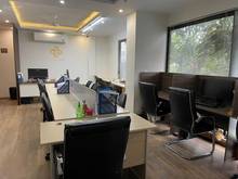Hình ảnh Văn phòng gần ngã tư Vạn Phúc, 80 m2, Lô góc 2 mặt thoáng