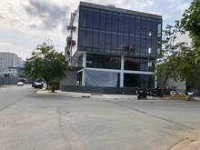 Hình ảnh Cho thuê tòa nhà văn phòng lô góc 2 MT, 1trệt 3 lầu, 1 hầm.