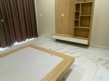 Hình ảnh Oriental Plaza cho thuê căn 2pn, diện tích lớn, có nội thất liền tường