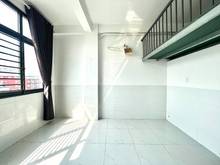 Hình ảnh Phòng 35m2 Giá Rẻ, Máy Lạnh, View Kính, Ngay Cầu Tham Lương - Tân Bình