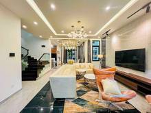Hình ảnh Bán biệt thự Vinhomes Golden River, 225m2 nhà mới 100%, full nội thất