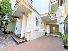 Hình ảnh Villa 3 LẦU 4 PHÒNG 450M2 Cao Cấp ở  Đường Nguyễn Văn Hưởng