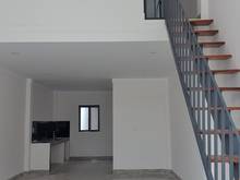 Hình ảnh Nhà 1 trệt 1 gác lững nằm gần khu công nghiệp giang điền