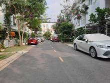 Hình ảnh Cho thuê nhà phố Melosa Garden Quận 9. 3 lầu, full NT, sân đỗ ôtô