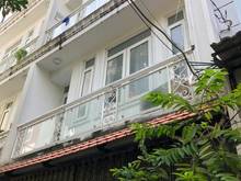 Hình ảnh Chỉ 90 triệu/m2, nhà HXH - DT: 4 x 30m, nở hậu 5.7m - 12.9 tỷ TL