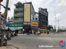 Hình ảnh Cho thuê nhà mặt phố Phạm Văn Đồng 100m2 mặt tiền 9m 1 tầng giá 40tr