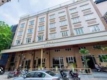 Hình ảnh Cho thuê khách sạn 44 phòng, DTSD hơn 2000m2 VIP nhất Phú Mỹ Hưng.