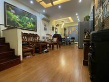Hình ảnh Nhà mặt ngõ Hào Nam, ngõ thông kinh doanh 44m2 5.95 tỷ