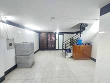 Hình ảnh Tòa nhà mặt phố Đê La Thành, 80m2 - 6 tầng - mt 4.5m - 14.3 tỷ