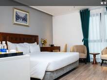 Hình ảnh Giảm 50 tỷ Bán Tòa Văn Phòng Phố Nguyễn Văn Cừ, 1650m2, 18 tầng