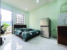 Hình ảnh CH C. Chủ, Full nội thất, Balcony - ngay Hàng Xanh