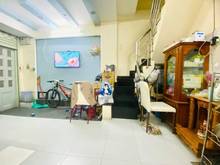 Hình ảnh Nhà đẹp Xuân Diệu, P.4, Tân Bình, Dt: 4.3 x 7, Hai lầu, giá 3 tỷ 9.