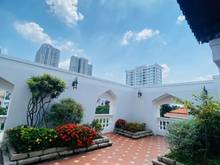 Hình ảnh Bán Biệt thự ven sông Thảo Điền, Q.2. DT20x20. Hầm, trệt, 2 lầu.