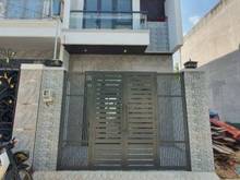 Hình ảnh BÁN GẤP NHÀ, đường Lã Xuân Oai, DT 50m2 giá 1.8 TỶ, SHR