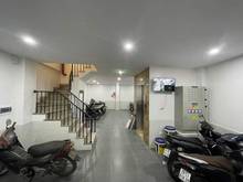 Hình ảnh Bán nhà đẹp Nguyễn Khang, 103m2, 8 tầng, 24 phòng khép kín, 18.6 tỷ