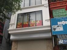 Hình ảnh Cho thuê nhà mặt phố Bà Triệu DT 60m2x3.5 tầng,MT 4 m,Giá: 45tr/th