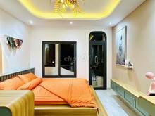 Hình ảnh Nhà 3 lầu chính chủ đẹp hơn hình
