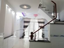 Hình ảnh Cần trả nợ bán nhà 1T 1L, 60m2 Nguyễn Thị Tần, Q8 gần chợ Rạch Ông -