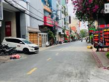Hình ảnh Bán gấp nhà MT Hồ Bá Kiện Q10 (4,5X25m) giá cực rẻ