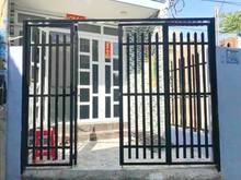 Hình ảnh Cần bán nhà lô góc 2 MT đường Lê Văn Lương dt 42m2