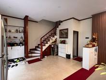 Hình ảnh Cho thuê nhà ngõ 97 Văn Cao 70m2 5 tầng full nội thất ô tô vào nhà.
