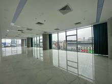 Hình ảnh Cho thuê 150- 1000m2 văn phòng đường Tố Hữu, hoàn thiện đẹp
