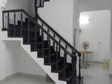 Hình ảnh Bán nhà Lạc Long Quân, nhà thoáng sáng, gần ô tô, 32m, 4.75 tỷ