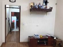 Hình ảnh Bán nhà tập thể ngõ 55 Hoàng Hoa Thám 45m2 2PN1WC giá 1.8 tỷ mới đẹp