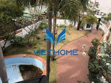 Hình ảnh Biệt thự hồ bơi sân vườn rộng DT 850m2 GIÁ 5500$/ tháng