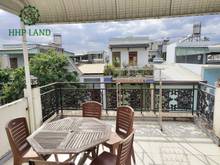 Hình ảnh Cho thuê nhà 1 trệt 2 lầu full nội thất hẻm xe hơi phường Long Bình Tâ
