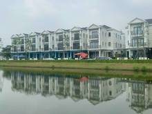 Hình ảnh Nhà Liền Kề KDC LaViLa, Đường Nguyễn Hữu Thọ, DT 6x17,6m