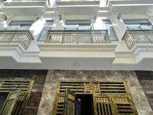 Hình ảnh Cơ hội sỡ hữu căn nhà phố giá rẻ , hẻm xe hơi