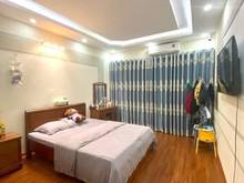 Hình ảnh Căn Hộ 2 Ngủ Cao Cấp View Hồ Tây - Full Nội Thất Cao Cấp - Ban Công