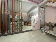 Hình ảnh Hàng Víp Ôtô trong sân kiệt 8m gần biển, khu nghỉ dưỡng MIKAZUKI