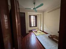 Hình ảnh Cho thuê nhà riêng mặt ngõ Huỳnh Thúc Kháng ô tô đỗ cửa 38m2 4t VPKD