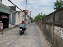 Hình ảnh Bán nhà cấp 4 tân phong đường oto giá rẻ