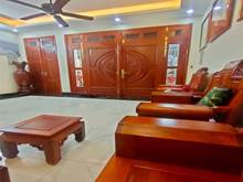 Hình ảnh Bán nhà 5 tầng Đức Giang, ngõ ô tô con, thang máy, giá 6.38 tỷ