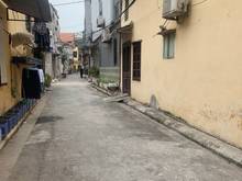 Hình ảnh Bán nhà phân phô 3 tầng phố Ngô Gia Tự, ngõ thông, 10m ô tô giá 2.7 tỷ