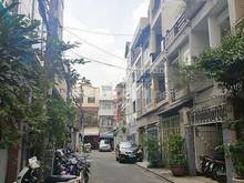 Hình ảnh Bán nhà  hẻm xe hơi đường Nguyễn Tri Phương, Quận 10. DT: 13x15m,