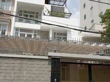 Hình ảnh Cho thuê Biệt thự sân vườn giá rẻ, đường Lê Cao Lãng Tân Phú. 10x25m